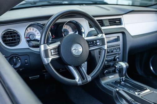 2012 Ford Mustang GT Premium