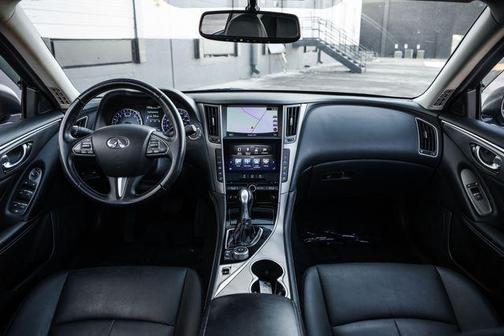 2015 INFINITI Q50 Premium