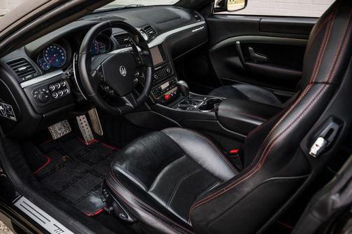 2014 Maserati GranTurismo Sport