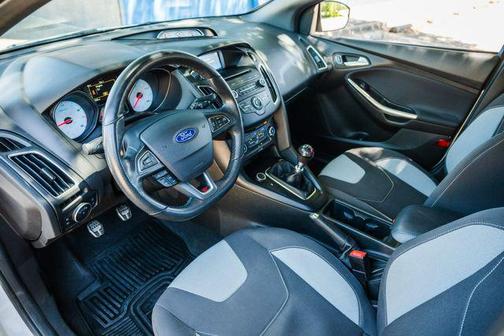 2016 Ford Focus ST