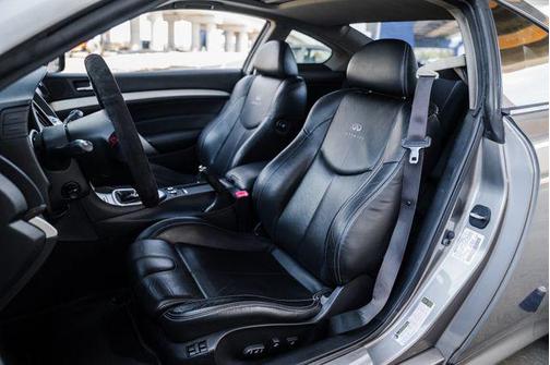 2009 INFINITI G37 Sport