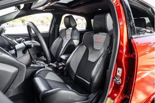 2018 Ford Focus ST ST