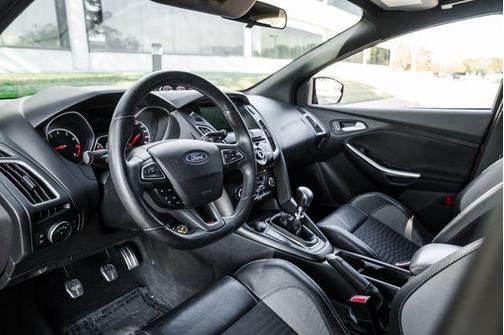 2018 Ford Focus ST ST
