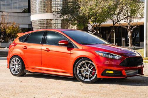 2018 Ford Focus ST ST