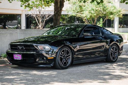2012 Ford Mustang V6 Premium