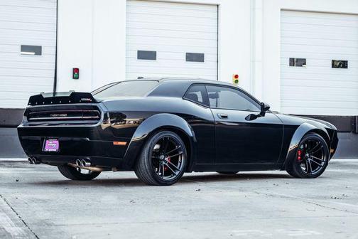 2008 Dodge Challenger SRT8