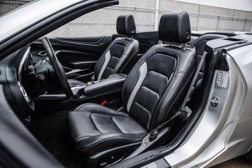 Silver Ice Metallic 2016 Chevrolet Camaro 2LT