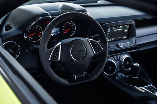 2019 Chevrolet Camaro 1LT