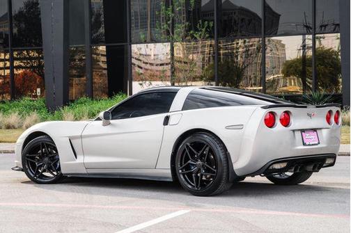 2005 Chevrolet Corvette Base