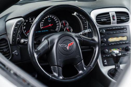 2005 Chevrolet Corvette Base