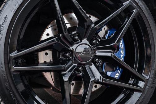 2005 Chevrolet Corvette Base