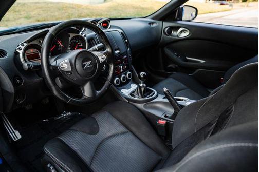 2012 Nissan 370Z Base