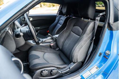 2012 Nissan 370Z Base