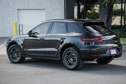 2017 Porsche Macan Base
