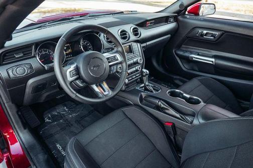 2015 Ford Mustang V6