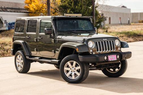 2016 Jeep Wrangler Unlimited Sahara