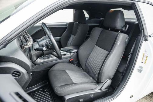 White Knuckle Clearcoat 2022 Dodge Challenger R/T