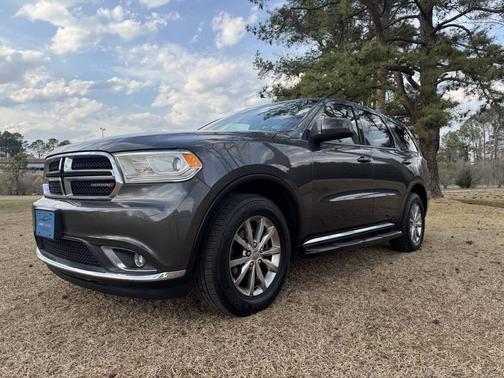 Charcoal 2017 Dodge Durango SXT