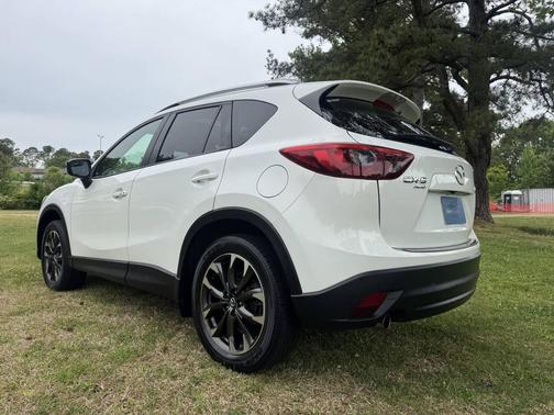 Crystal White Pearl Mica 2016 Mazda CX-5 Grand Touring