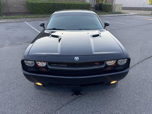 Brilliant Black Crystal Pearlcoat 2010 Dodge Challenger R/T
