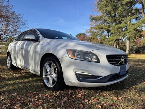 2014 Volvo S60 T5 Premier