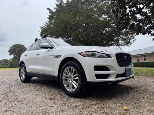Polaris White 2017 Jaguar F-PACE 20d Prestige