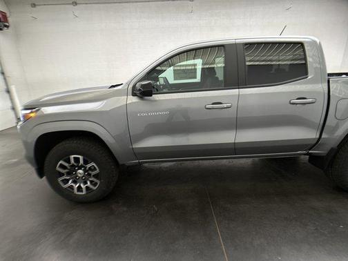 Sterling Gray Metallic 2026 Chevrolet Colorado Z71