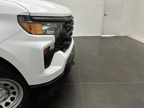 Summit White 2026 Chevrolet Silverado 1500 WT