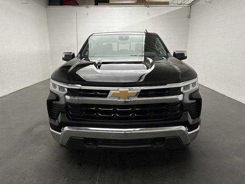 Black 2025 Chevrolet Silverado 1500 LT