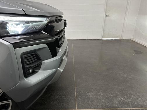 Sterling Gray Metallic 2026 Chevrolet Colorado Z71