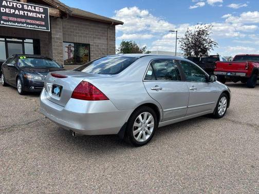 Silver 2006 Honda Accord EX