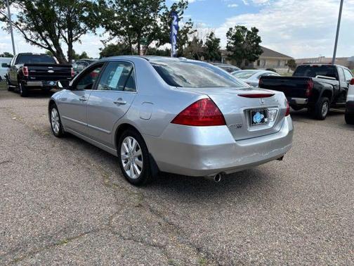 Silver 2006 Honda Accord EX