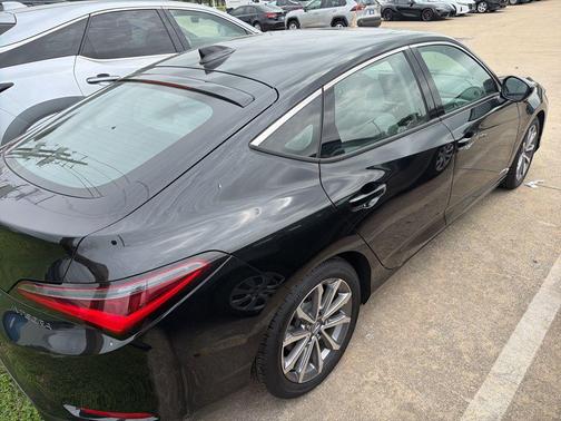 Majestic Black Pearl 2025 Acura Integra Base