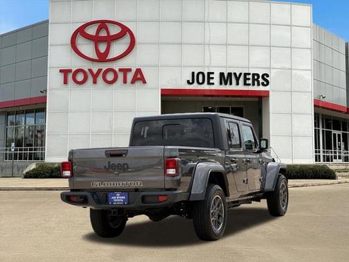 2023 Jeep Gladiator Sport S