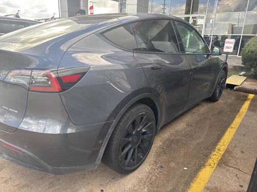 2021 Tesla Model Y Long Range Dual Motor All-Wheel Drive
