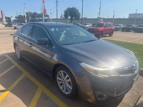 2014 Toyota Avalon XLE