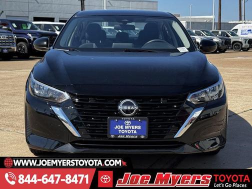 Super Black 2025 Nissan Sentra SV