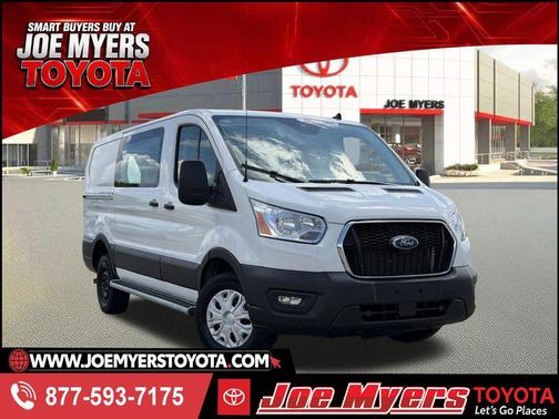 Oxford White 2025 Ford Transit-250 Base