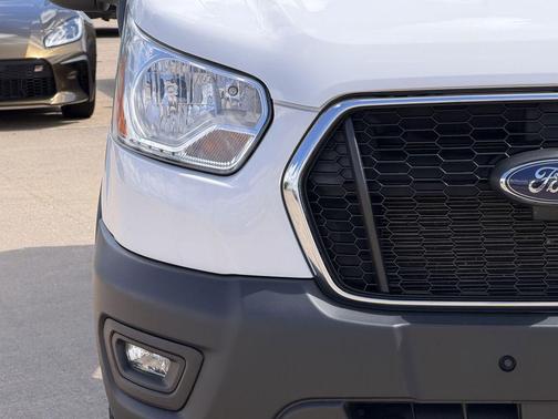 Oxford White 2025 Ford Transit-250 Base
