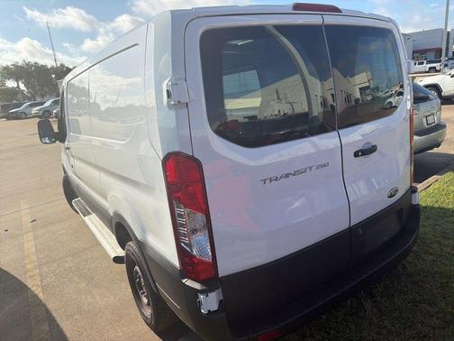 Oxford White 2025 Ford Transit-250 Base
