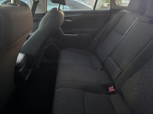 Magnetic Gray Metallic 2024 Toyota RAV4 XLE