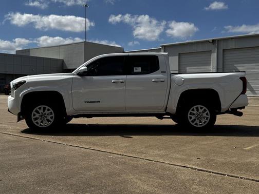 Ice Cap 2026 Toyota Tacoma SR5