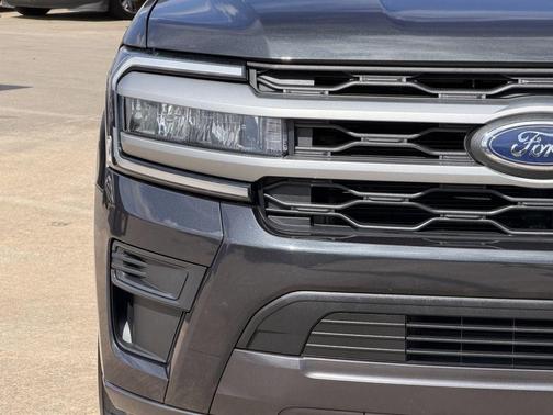 Gray Metallic 2024 Ford Expedition Max XLT