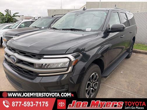 Gray Metallic 2024 Ford Expedition Max XLT