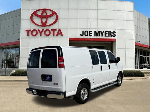 2023 GMC Savana 2500 Work Van