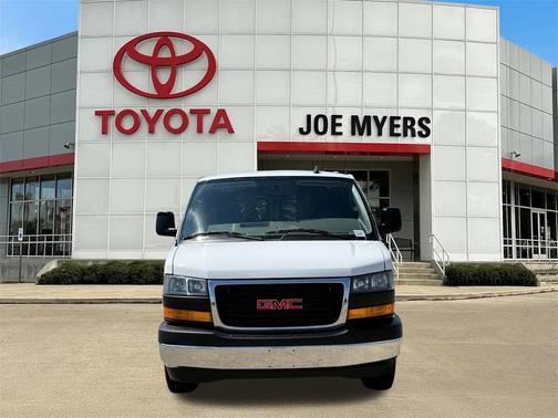 2023 GMC Savana 2500 Work Van