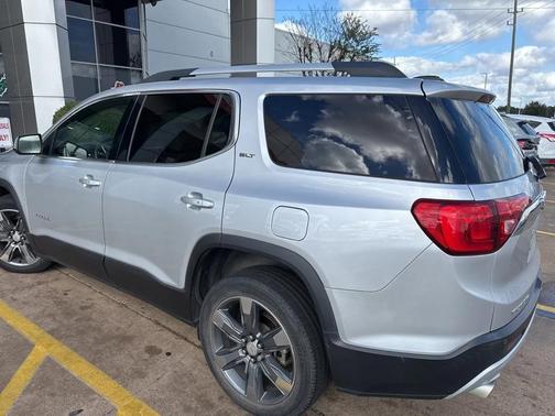 2017 GMC Acadia SLT-2
