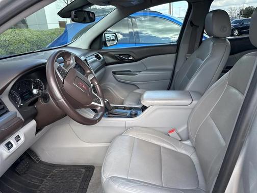 2017 GMC Acadia SLT-2