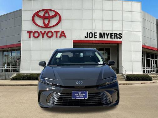 Underground 2026 Toyota Camry XLE