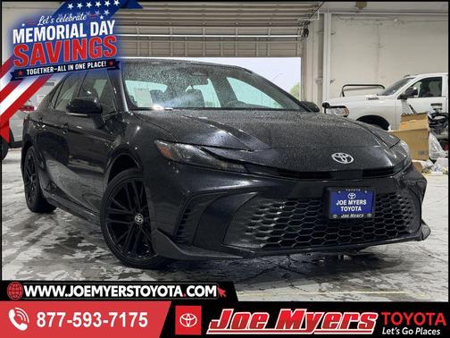 Midnight Black Metallic 2025 Toyota Camry SE
